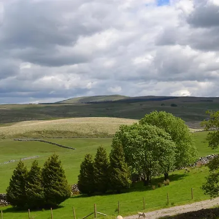 펜션 Ashes Farm - Ingleborough Barn Cottage, With 3 Peaks Views, Near