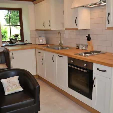 Ashes Farm - Ingleborough Barn Cottage, With 3 Peaks Views, Near * 세틀