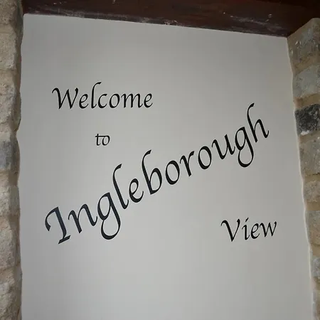 펜션 Ashes Farm - Ingleborough Barn Cottage, With 3 Peaks Views, Near *