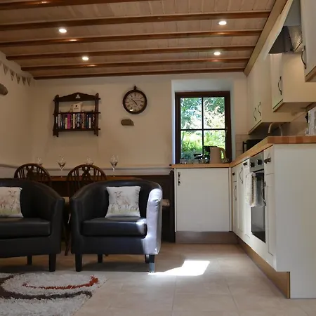 펜션 Ashes Farm - Ingleborough Barn Cottage, With 3 Peaks Views, Near 세틀