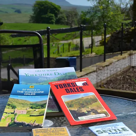 펜션 Ashes Farm - Ingleborough Barn Cottage, With 3 Peaks Views, Near 세틀