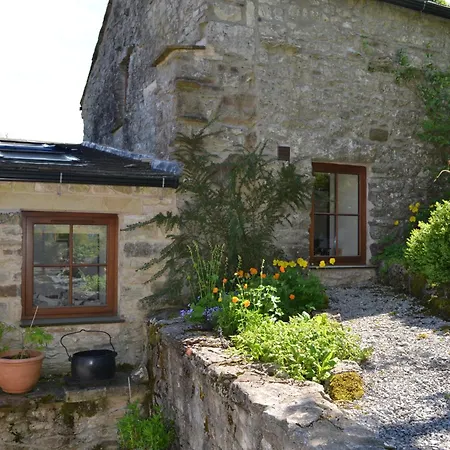 Ashes Farm - Ingleborough Barn Cottage, With 3 Peaks Views, Near 펜션 세틀